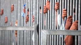 6500 أسير فلسطيني في سجون الاحتلال