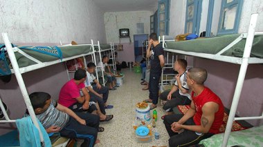 International Red Cross Visits 14.000 Prisoners In Algeria