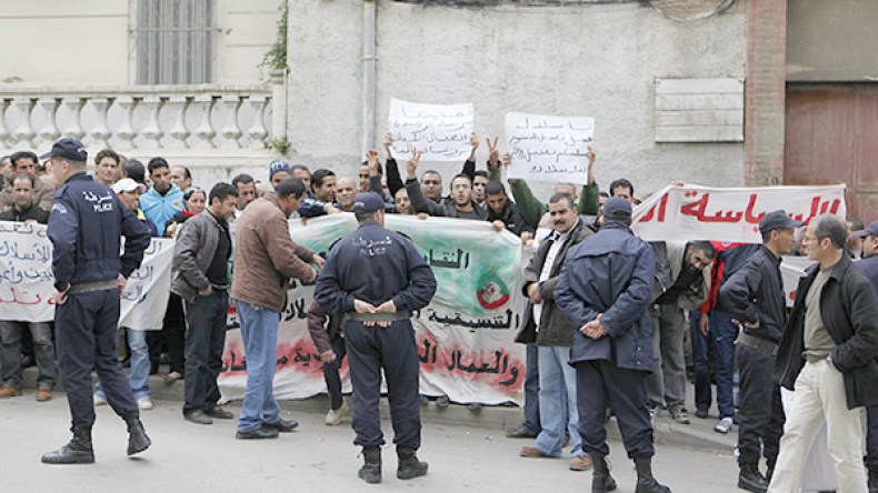 انخراط “غير مسبوق” للأساتذة الجُدد في النقابات عقب الإضراب الأخير