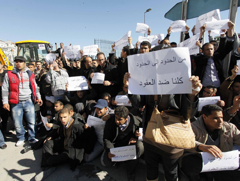 Mohamed Ghazi: Pre-employment contracts to be demarcated soon, Employment Minister says