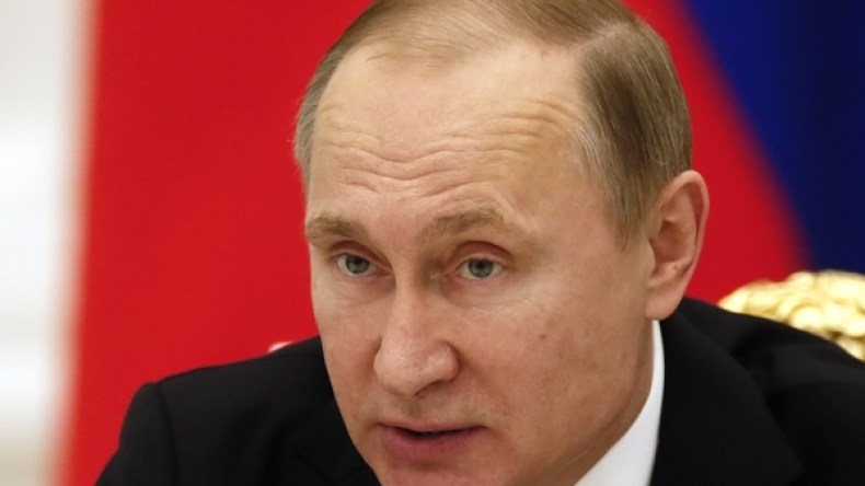 بوتين لا يزال يحتفظ ببطاقة انتسابه إلى الحزب الشيوعي