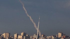 المقاومة الفلسطينية تقصف مواقع إسرائيلية