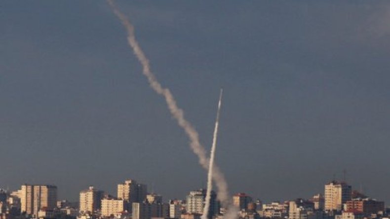 المقاومة الفلسطينية تقصف مواقع إسرائيلية