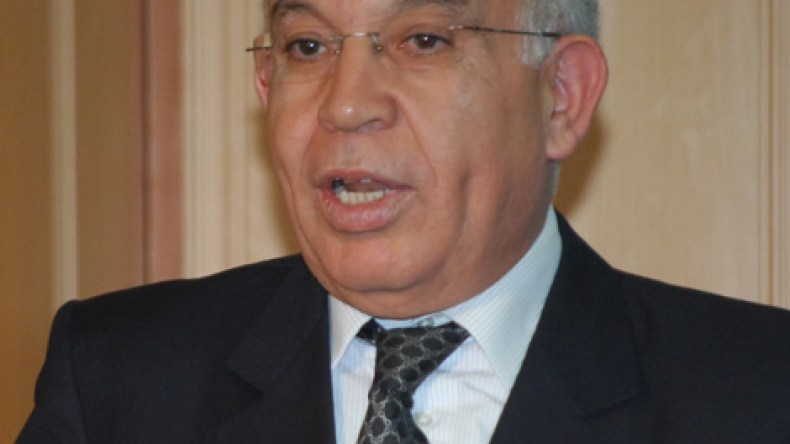 ‮”‬ليس‮ ‬للجزائر‮ ‬خيار‮ ‬آخر‮ ‬سوى‮ ‬فتح‮ ‬المجال‮ ‬الجوي‮”‬