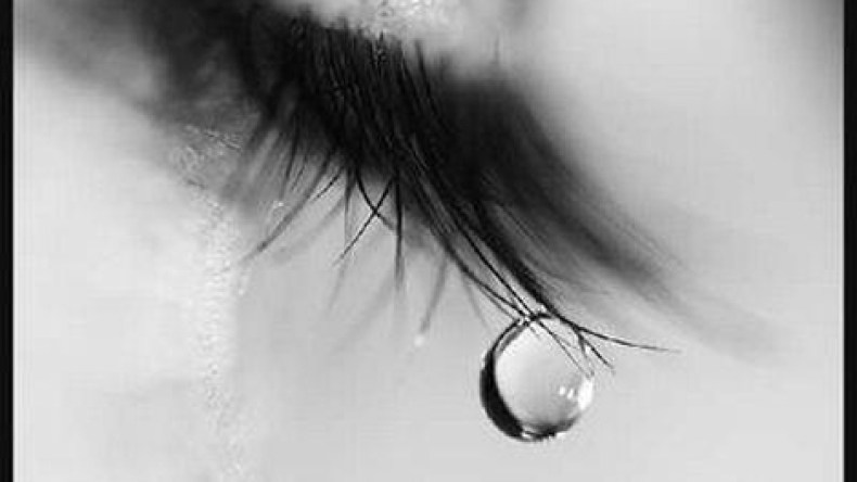 بخطوات‮ ‬ثابتة‮ ‬يســـير‮ ‬إبـــني‮ ‬نحو‮ ‬الضــياع