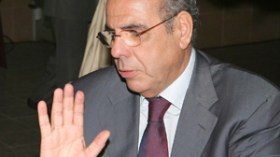 قضية السبونسورينغ والعلاوات تشغل بال اللاعبين والفاف