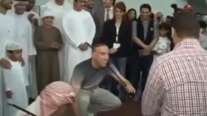 ريبيري يرقص “اليوله” الإماراتية