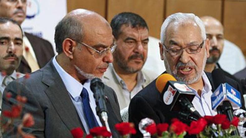 Tunisia's Islamist Party Begins to Form Coalition Government