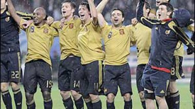 Euro 2008: Spain repeat Russia demolition