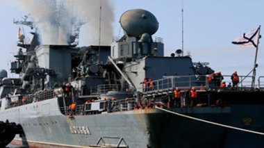 Moscou envoie 2 navires de guerre vers sa base militaire en Syrie