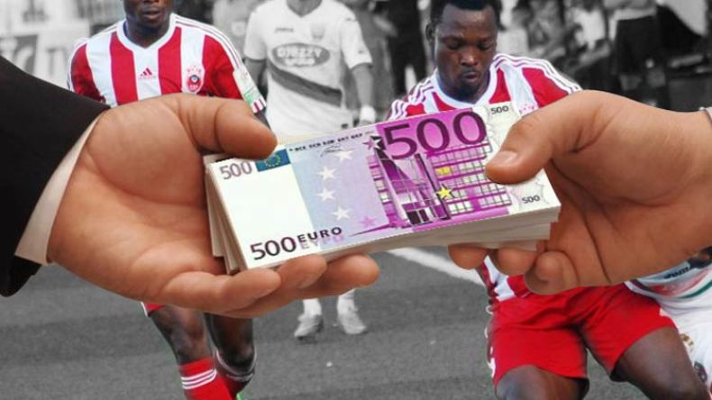 أجانب يتقاضون أجورهم بالأورو والدولار في “السكوار” !