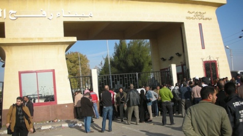 فتح معبر رفح من الجانب المصري