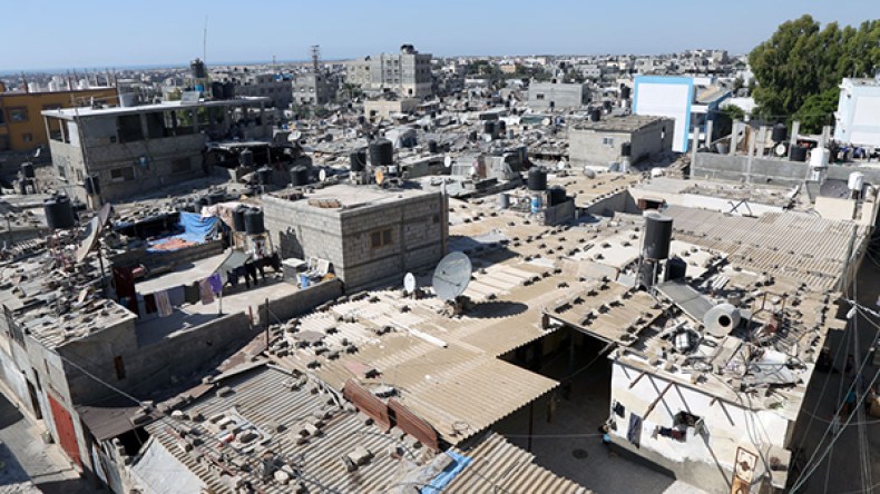 قذيفتان مصدرهما مصر تسقطان جنوب قطاع غزة