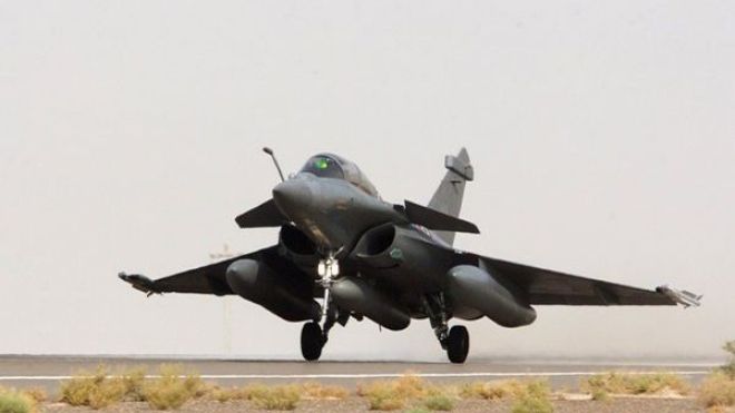 فرنسا تشن غارة جديدة على الرقة السورية