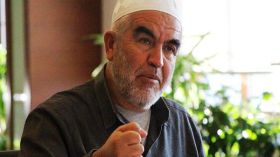 الشيخ رائد صلاح يدخل السجن الإسرائيلي