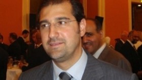 محكمة أوروبية تؤيد استمرار العقوبات على خال بشار الأسد