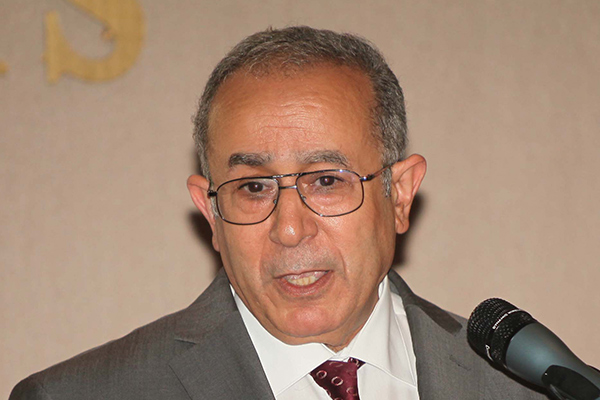 FM Lamamra: “We Reject Military Intervention in Libya”