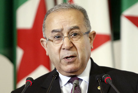 Intervention militaire en Libye : Lamamra s’oppose à l’appel égyptien