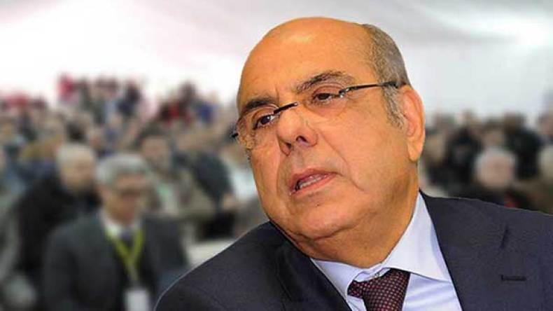 أنتم فاشلون وأمّيون.. أنا أنظف منكم نوكّل عليكم ربي