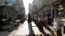 الأوبزرفر: مهاجرون من الرقة لا يريدونها أن تقصف