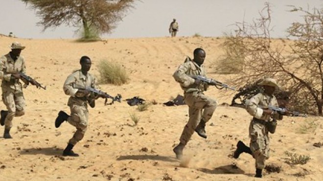 Mali Says Rebel Tomb Desecration a War Crime