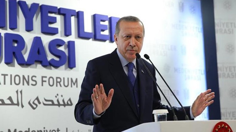 أردوغان ينتقد استخدام قادة الغرب لـ”الإرهاب الإسلامي”