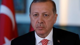 أردوغان: لا حل في سوريا والأسد في السلطة