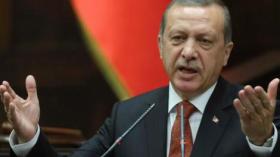 أردوغان يصف السيسي بالطاغية ويتهم إسرائيل بارتكاب مجزرة