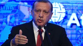 أردوغان: تركيا وأمريكا يمكنهما تحويل الرقة إلى مقبرة لـ”داعش”