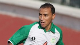 رماش يمدد عقده لموسمين مع شبيبة القبائل