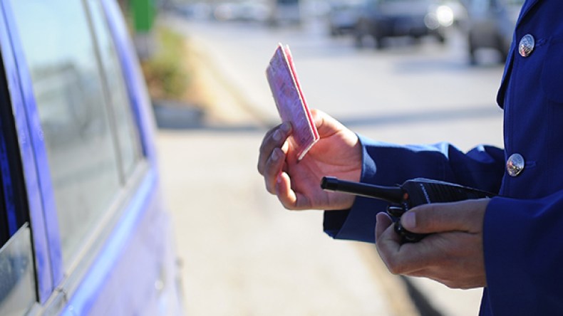 رخصة السياقة بالتنقيط ولوحات ترقيم سيارات دون رقم الولاية نهاية مارس
