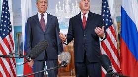 ترامب يطلب من روسيا احتواء النظام السوري وإيران