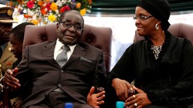 هذه تفاصيل صفقة تخلي موغابي عن السلطة