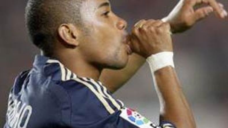 روبينيو يهاجم ريال مدريد لرفضه السماح له بالانتقال إلى تشيلسي