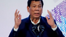 الرئيس الفلبيني يحث الكونغرس على إقرار الحكم الذاتي للمسلمين