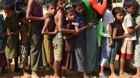 مقتل 60 من الروهينغا في حادث غرق قبالة بنغلادش