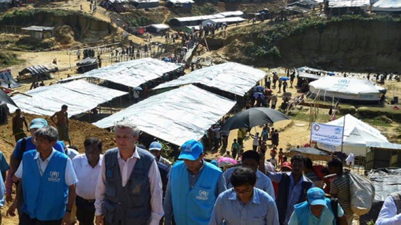 توقف تدفق اللاجئين الروهينغا من بورما إلى بنغلادش