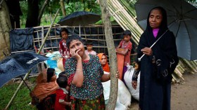 بنغلاديش تنتشل جثث 20 لاجئاً من الروهينغا بعد انقلاب زورقهم