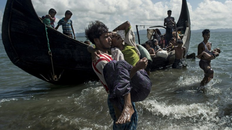 غرق 12 من الروهينغا وهم في طريقهم لبنغلادش