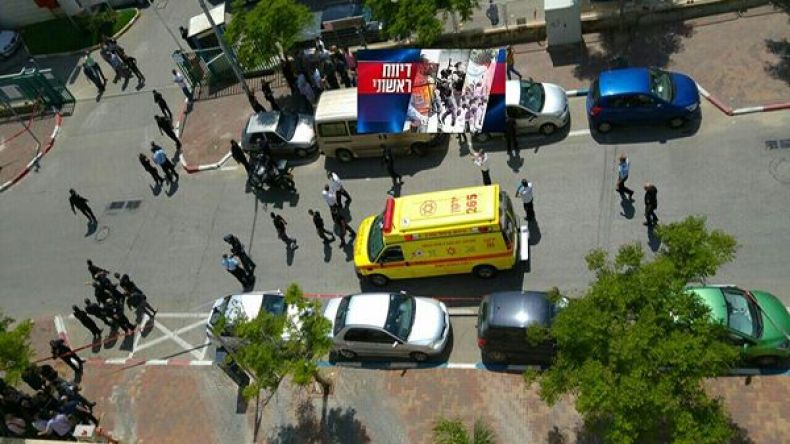 إصابة إسرائيلية في عملية طعن قرب تل أبيب