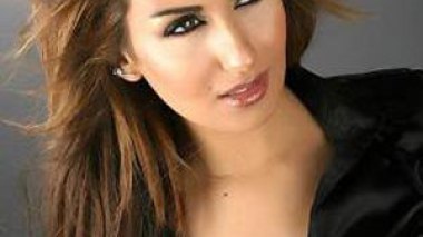 Rowaida Atyeh live on the Internet