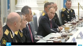 بوتين يجتمع بضباط من البحرية الروسية شاركوا بمهمات في سوريا