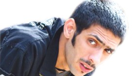 ساعد القط في السجن بتهمة ضرب شرطي والسياقة دون رخصة