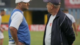 سعدان رمم الدفاع.. أعاد التوازن للوسط وعقم الهجوم متواصل