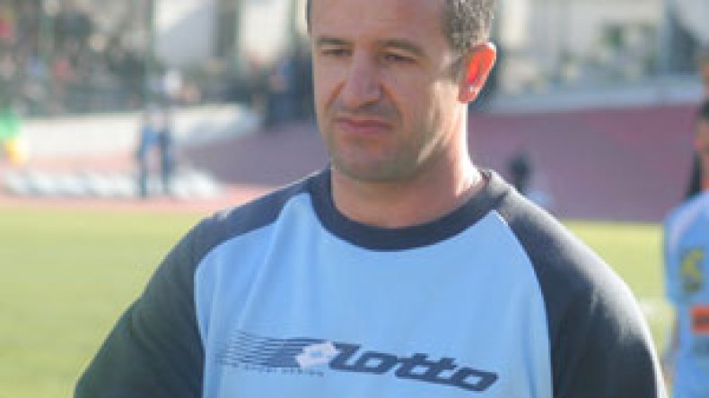 “على الخضر أن يضعوا الأرجل على الأرض لأننا لم نتأهل إلى المونديال بعد”