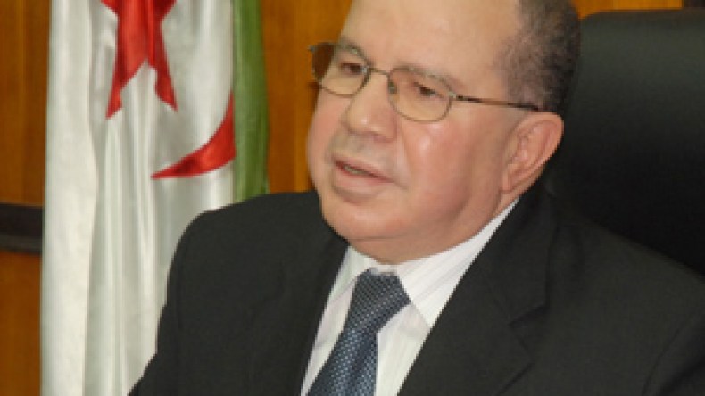 وزير التضامن:5000 حافلة للنقل المدرسي عبر كل بلديات الوطن