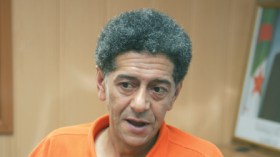 صالح أوقروت يسقط من السلم وينقل إلى المستشفى