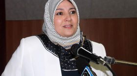 أنا مستهدفة من عملاء الموساد بسبب مواقفي