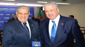سلال يلتقي نظيره المصري بواشنطن
