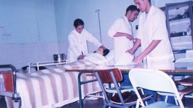 تأخر نتائج صفقة التجهيزات الطبية يهدد بأزمة في المستشفيات